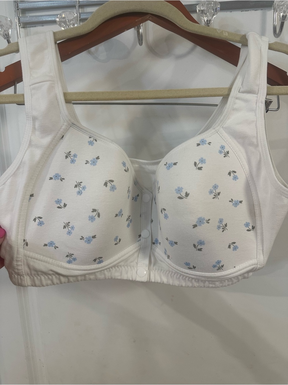 Source Unknown White Bra with Light Blue Floral Print